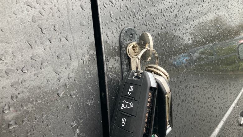 Vauxhall Vivaro L2 Diesel 3100 2.0d 145PS Sportive H1 Van